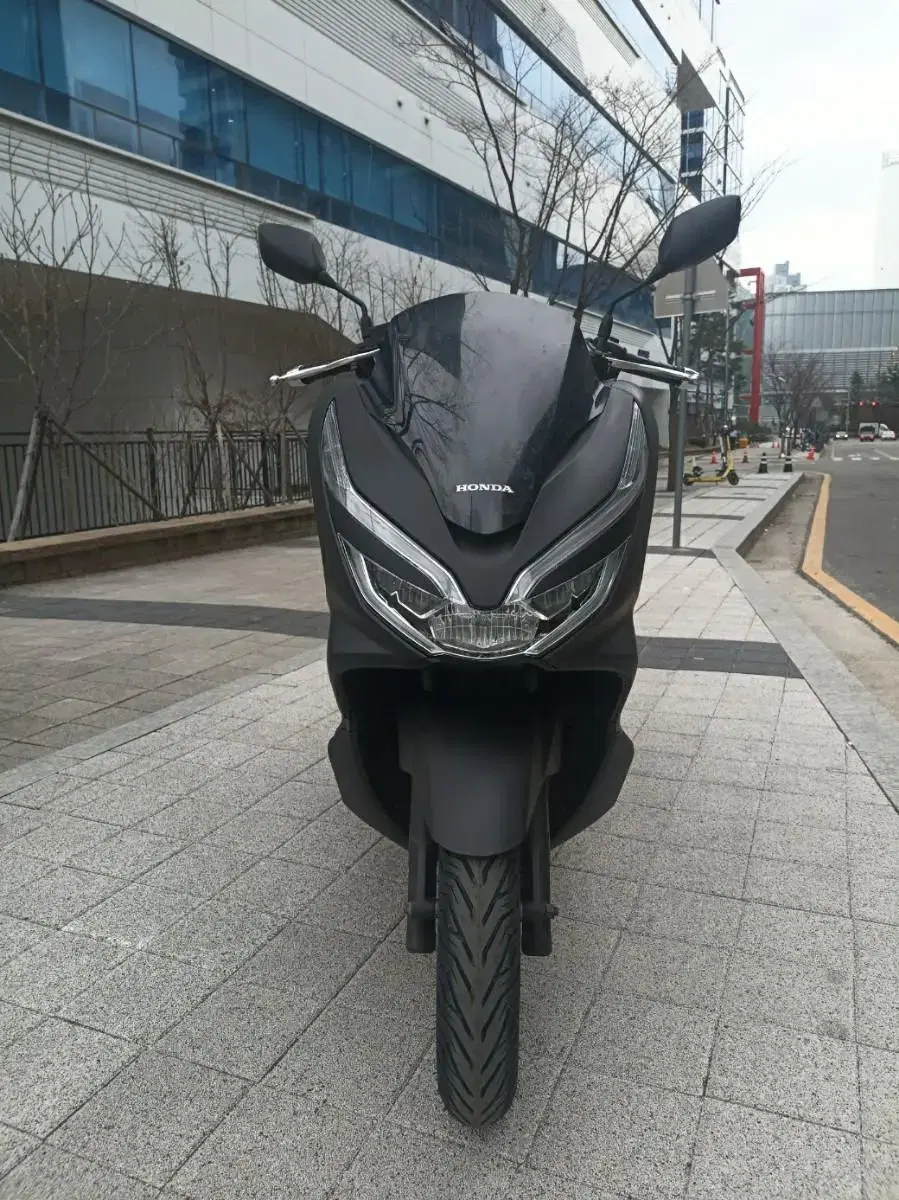 DB-027/ 혼다 / PCX /19년식/ 74,000km /자체 할부